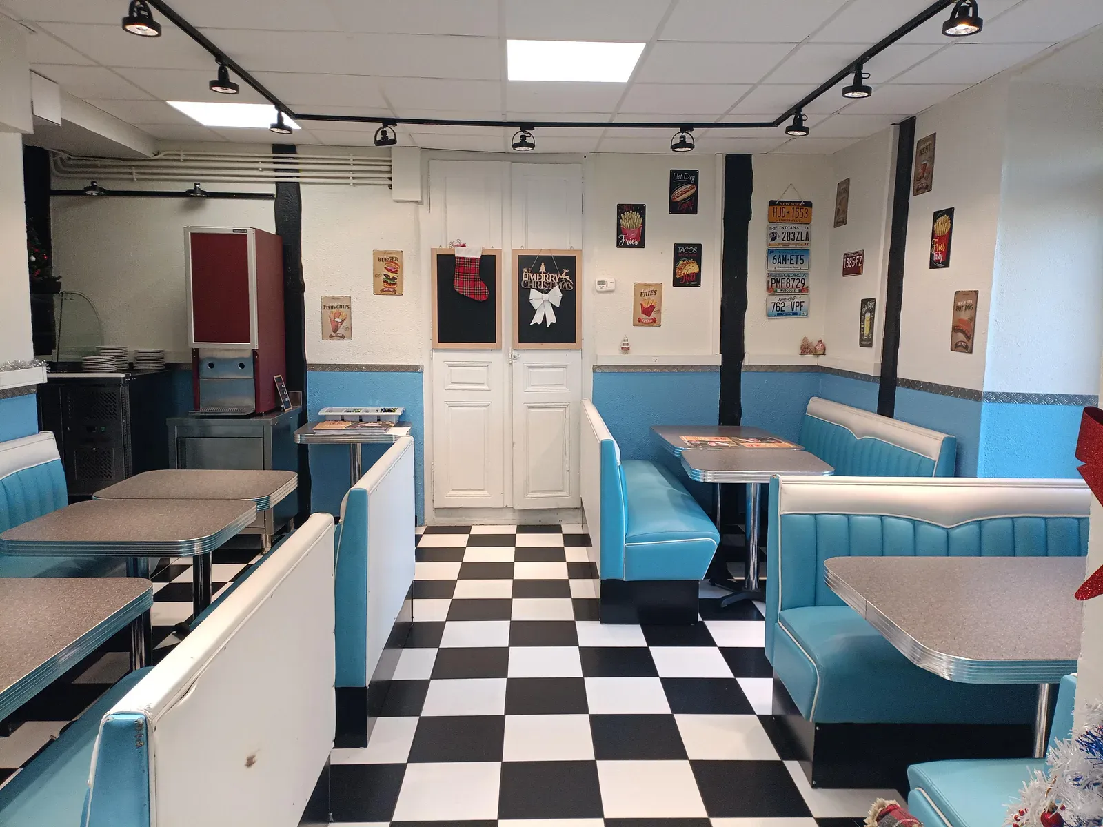 salle-restaurant-san-palou_s-knett